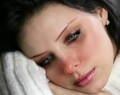 sad-mom-crying